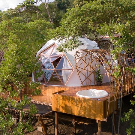 Los Glampings De Taytamaki Тарапото Экстерьер фото